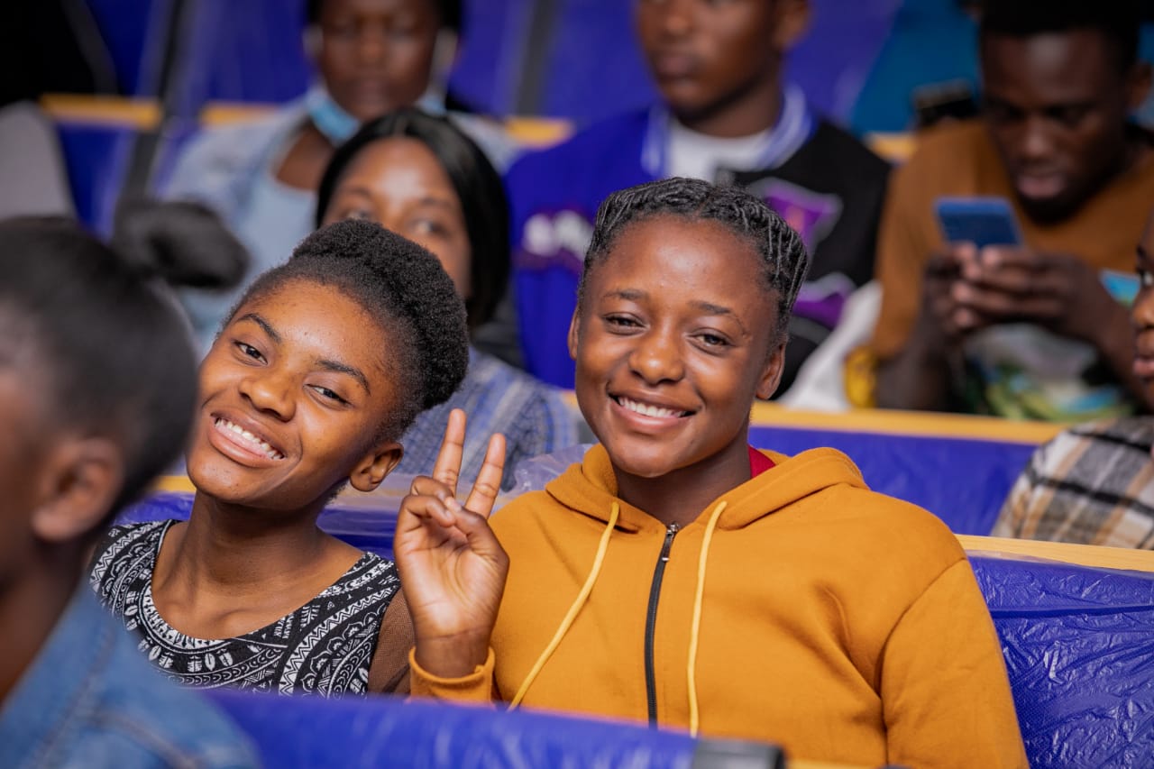 Student receiving scholarship